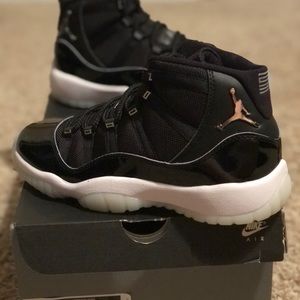 Youth Size 6 Air Jordan 11 Retro (GS) Black & White